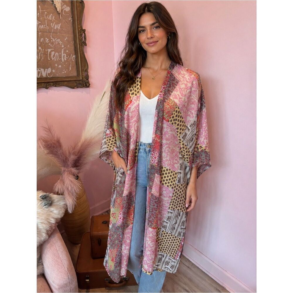 Anthropologie eesome Boho Patchwork Pink Kimono Duster